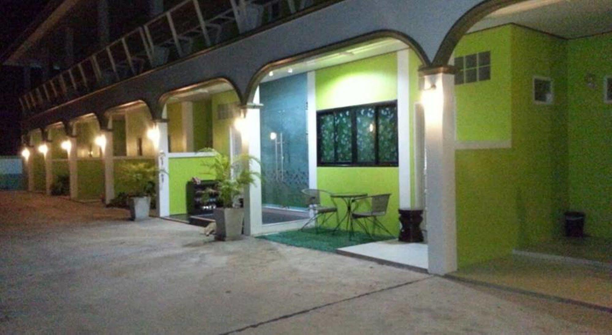 Saraburi Garden Resort Zewnętrze zdjęcie